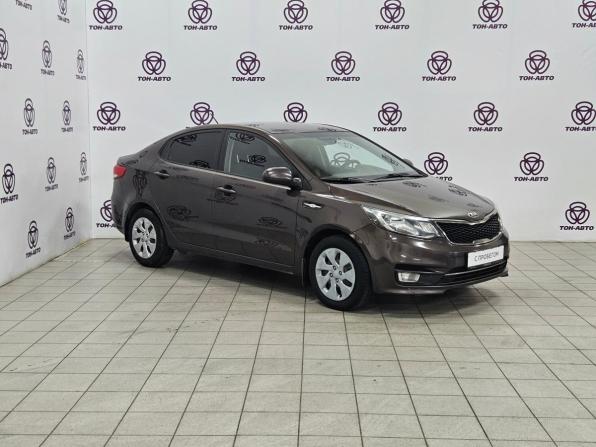 Kia Rio III Рестайлинг с пробегом 2017 года, цена 932 000 рублей, 162672 км, седан, Автокод Объявления