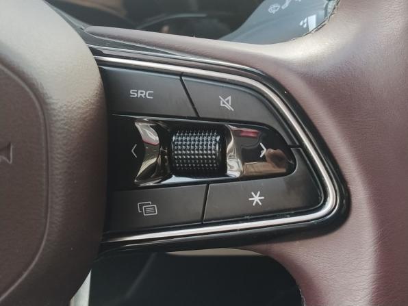 Geely Monjaro I с пробегом 2023 года, цена 3 200 000 рублей, 72357 км, внедорожник, Автокод Объявления