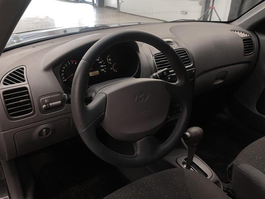 Hyundai Accent II Красноярск  - изображение 8