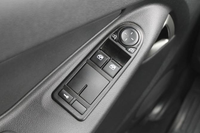 Lada (ВАЗ) Granta I Рестайлинг с пробегом 2022 года, цена 777 000 рублей, 36000 км, хэтчбек, Автокод Объявления