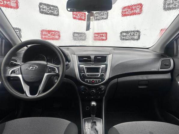 Hyundai Solaris I с пробегом 2013 года, цена 429 990 рублей, 275000 км, седан, Автокод Объявления