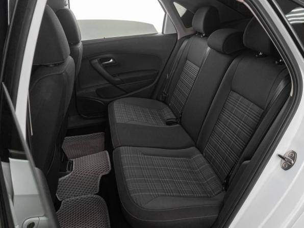 Volkswagen Polo V Рестайлинг с пробегом 2018 года, цена 1 199 000 рублей, 161458 км, седан, Автокод Объявления