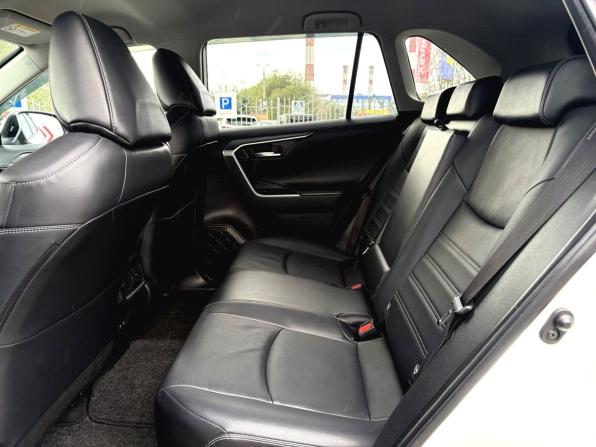 Toyota RAV4 V (XA50) с пробегом 2021 года, цена 3 850 000 рублей, 71330 км, внедорожник, Автокод Объявления