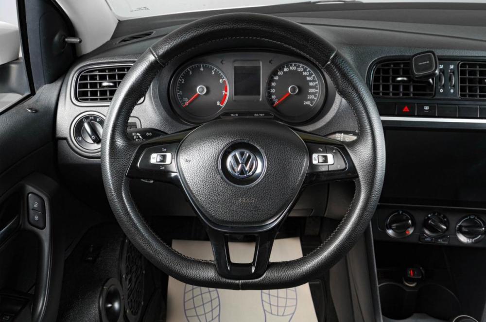 Volkswagen Polo V Рестайлинг Тюмень  - изображение 14