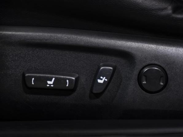 Toyota Camry VII (XV50) Рестайлинг с пробегом 2016 года, цена 1 997 000 рублей, 192616 км, седан, Автокод Объявления