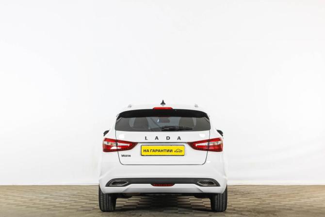 Lada (ВАЗ) Vesta I Рестайлинг (NG) с пробегом 2024 года, цена 1 349 000 рублей, 42000 км, универсал, Автокод Объявления