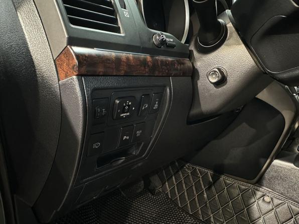 Toyota Land Cruiser 200 Series с пробегом 2008 года, цена 2 850 000 рублей, 381460 км, внедорожник, Автокод Объявления
