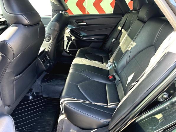 Toyota Avalon V с пробегом 2022 года, цена 3 790 000 рублей, 39844 км, седан, Автокод Объявления