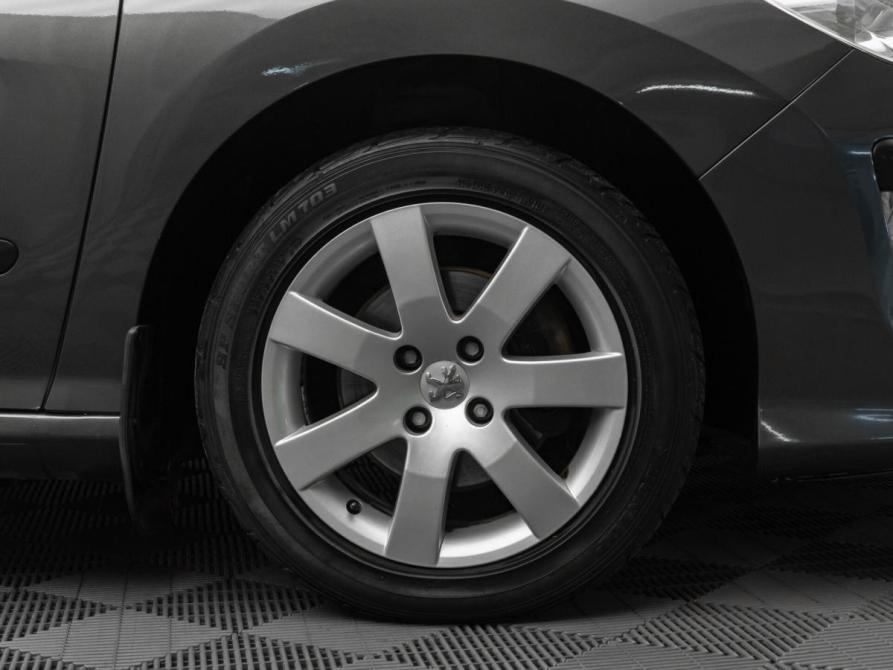 Peugeot 308 I Москва  - изображение 19