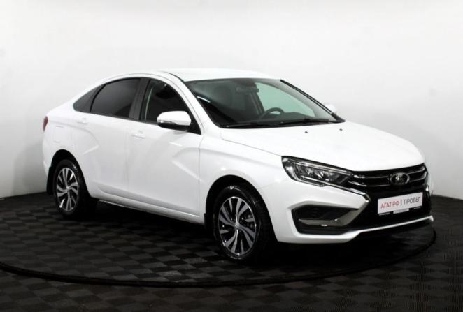 Lada (ВАЗ) Vesta I Рестайлинг (NG) с пробегом 2024 года, цена 1 360 000 рублей, 3890 км, седан, Автокод Объявления