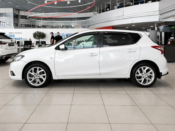 Nissan Tiida II с пробегом 2015 года, цена 1 290 000 рублей, 114500 км, хэтчбек, Автокод Объявления