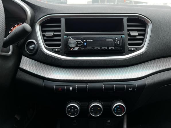 Lada (ВАЗ) Vesta I Рестайлинг (NG) с пробегом 2025 года, цена 1 279 500 рублей, 26758 км, седан, Автокод Объявления