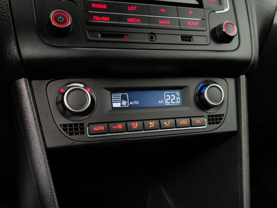 Volkswagen Polo V Рестайлинг Москва  - изображение 18