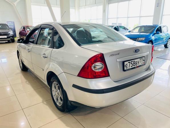 Ford Focus II с пробегом 2006 года, цена 400 000 рублей, 310000 км, седан, Автокод Объявления