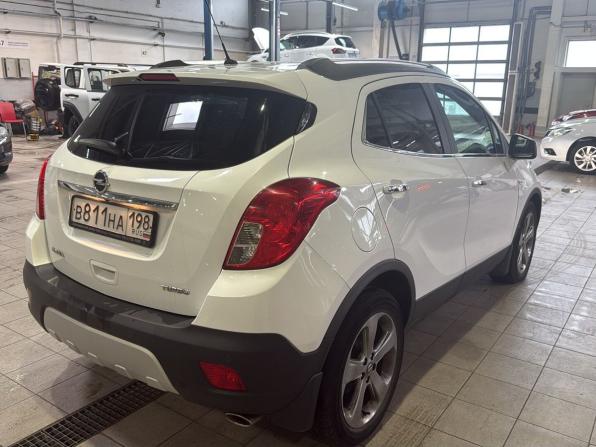 Opel Mokka I с пробегом 2014 года, цена 1 235 000 рублей, 65711 км, внедорожник, Автокод Объявления