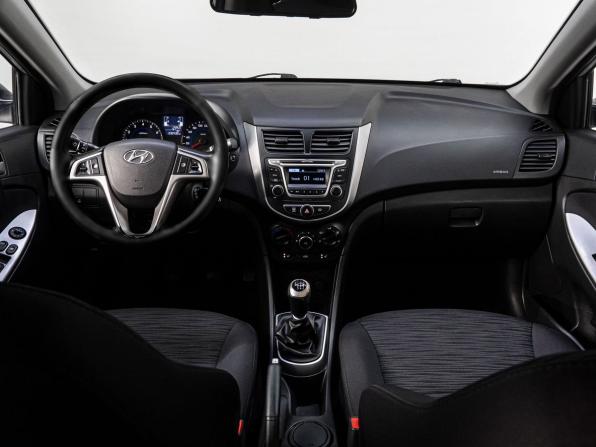 Hyundai Solaris I Рестайлинг с пробегом 2015 года, цена 790 000 рублей, 232429 км, седан, Автокод Объявления