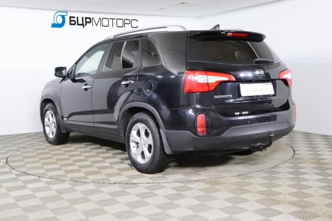 Kia Sorento II Рестайлинг с пробегом 2016 года, цена 1 879 990 рублей, 123323 км, внедорожник, Автокод Объявления