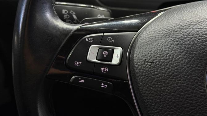 Volkswagen Tiguan II с пробегом 2018 года, цена 2 045 000 рублей, 149465 км, внедорожник, Автокод Объявления