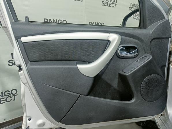 Nissan Terrano III (D10) с пробегом 2015 года, цена 1 059 000 рублей, 160000 км, внедорожник, Автокод Объявления