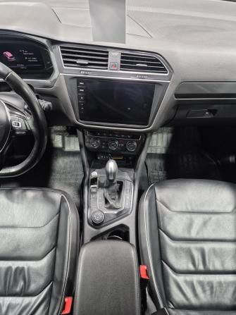 Volkswagen Tiguan II с пробегом 2019 года, цена 3 499 900 рублей, 136000 км, внедорожник, Автокод Объявления