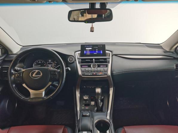 Lexus NX I Рестайлинг с пробегом 2017 года, цена 3 390 000 рублей, 109345 км, внедорожник, Автокод Объявления
