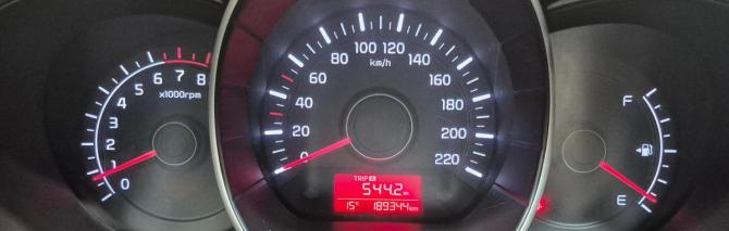 Kia Rio III Рестайлинг с пробегом 2015 года, цена 890 000 рублей, 189000 км, седан, Автокод Объявления