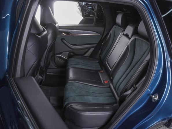 Geely Monjaro I с пробегом 2023 года, цена 3 099 000 рублей, 40844 км, внедорожник, Автокод Объявления