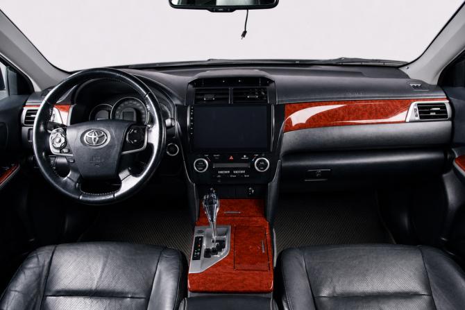 Toyota Camry VII (XV50) с пробегом 2013 года, цена 1 545 465 рублей, 255000 км, седан, Автокод Объявления