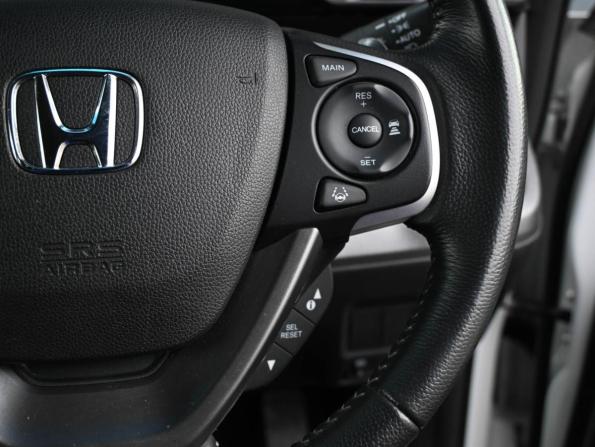 Honda Stepwgn V Рестайлинг с пробегом 2019 года, цена 2 699 000 рублей, 46050 км, минивэн, Автокод Объявления
