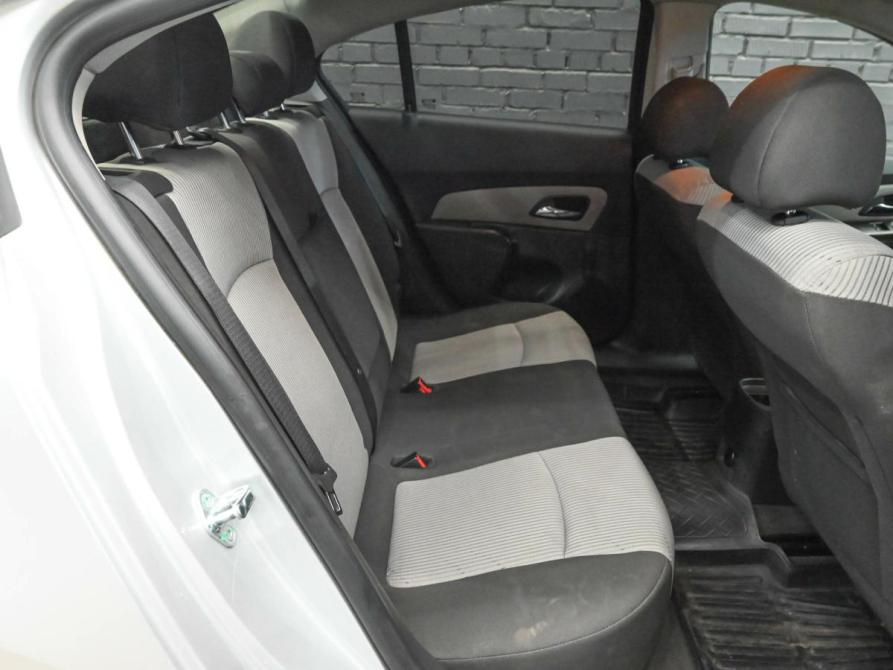 Chevrolet Cruze I Рестайлинг Екатеринбург  - изображение 11