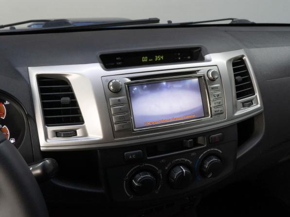 Toyota Hilux VII Рестайлинг с пробегом 2011 года, цена 1 830 000 рублей, 212110 км, пикап, Автокод Объявления