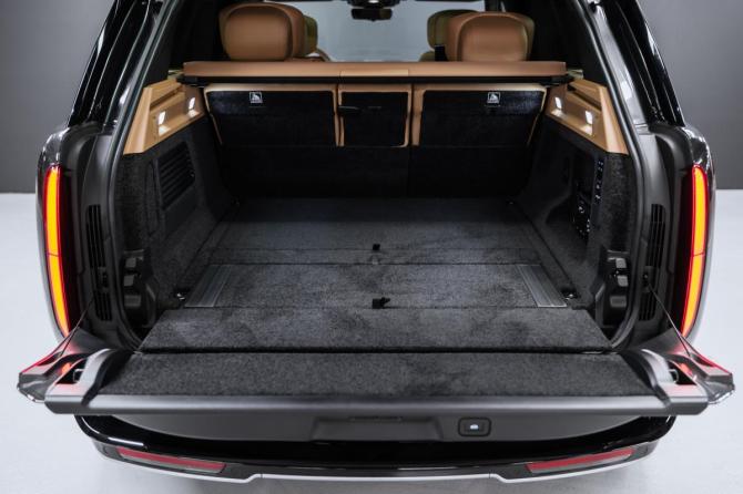 Новый Land Rover Range Rover V 2025 года, цена 25 800 000 рублей, внедорожник, Автокод Объявления