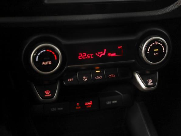 Kia Rio IV с пробегом 2019 года, цена 1 499 000 рублей, 82785 км, седан, Автокод Объявления