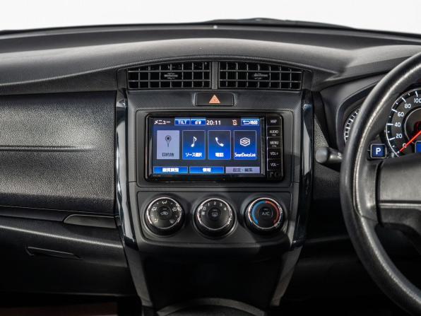 Toyota Corolla XI (E160 E170) Рестайлинг 2 с пробегом 2019 года, цена 1 125 000 рублей, 124084 км, седан, Автокод Объявления