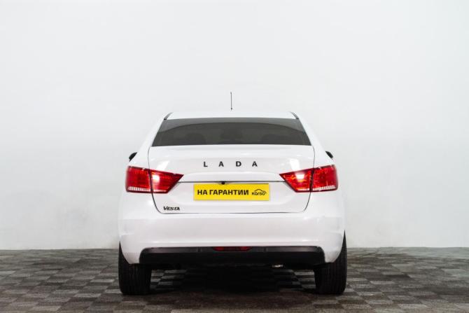 Lada (ВАЗ) Vesta I с пробегом 2022 года, цена 779 000 рублей, 100000 км, седан, Автокод Объявления