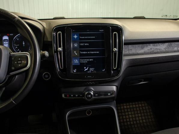 Volvo XC40 I с пробегом 2019 года, цена 2 170 000 рублей, 220536 км, внедорожник, Автокод Объявления