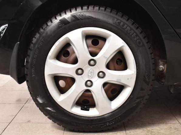 Hyundai Solaris I с пробегом 2013 года, цена 814 995 рублей, 99881 км, хэтчбек, Автокод Объявления
