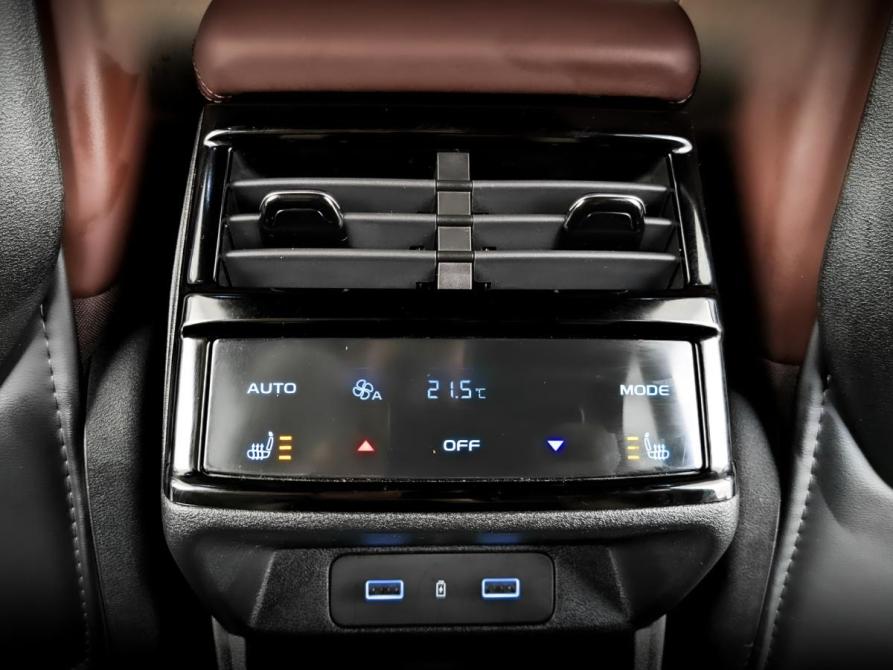 Geely Monjaro I Москва  - изображение 29