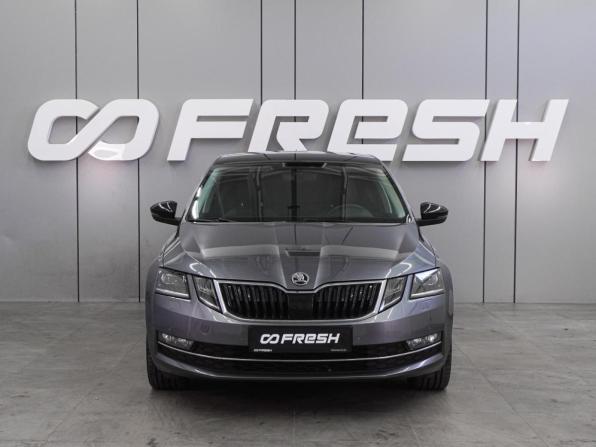 Skoda Octavia III (A7) Рестайлинг с пробегом 2018 года, цена 2 049 000 рублей, 122758 км, лифтбек, Автокод Объявления