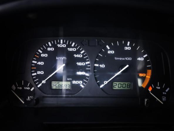 Volkswagen Caddy II с пробегом 2003 года, цена 175 000 рублей, 258693 км, фургон, Автокод Объявления