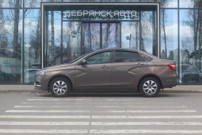 Lada (ВАЗ) Vesta I с пробегом 2018 года, цена 895 000 рублей, 132205 км, седан, Автокод Объявления