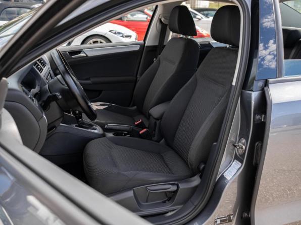 Volkswagen Jetta VI с пробегом 2012 года, цена 999 000 рублей, 189423 км, седан, Автокод Объявления
