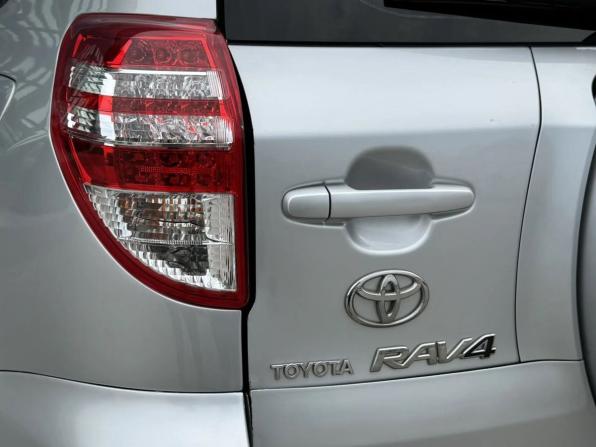Toyota RAV4 III (XA30) Рестайлинг с пробегом 2011 года, цена 1 220 000 рублей, 233350 км, внедорожник, Автокод Объявления