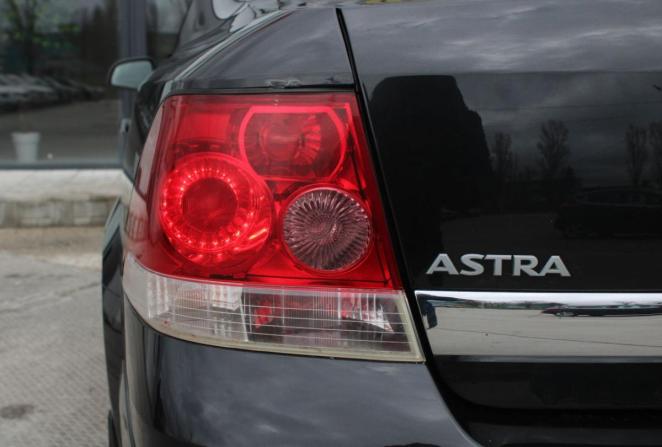 Opel Astra H Рестайлинг с пробегом 2013 года, цена 990 000 рублей, 161819 км, хэтчбек, Автокод Объявления
