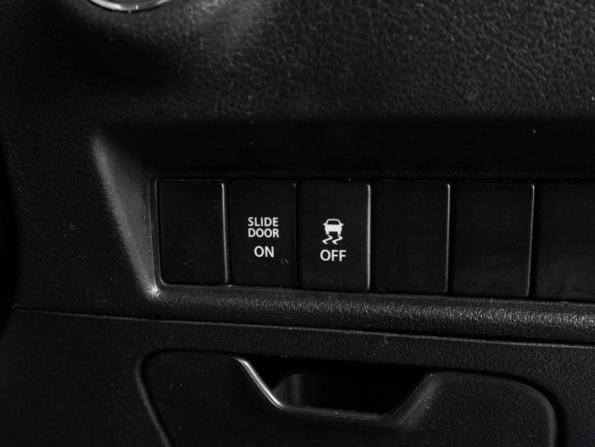 Suzuki Solio III с пробегом 2018 года, цена 1 100 000 рублей, 75770 км, микровэн, Автокод Объявления