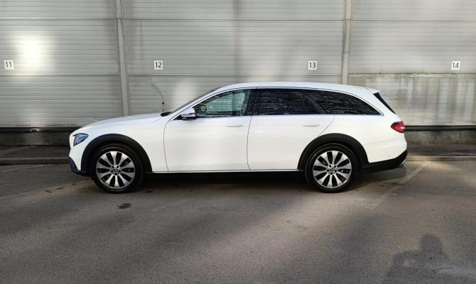 Mercedes-Benz E-Класс V (W213 S213 C238) с пробегом 2019 года, цена 3 589 000 рублей, 124639 км, универсал, Автокод Объявления