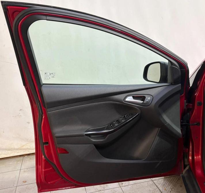 Ford Focus III Рестайлинг Санкт-Петербург  - изображение 5