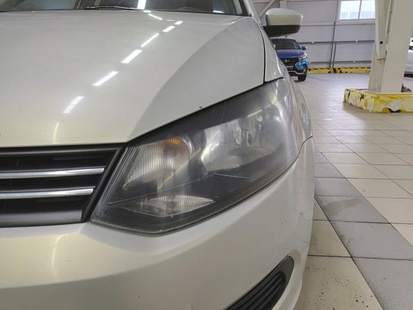 Volkswagen Polo V с пробегом 2013 года, цена 500 000 рублей, 290916 км, седан, Автокод Объявления