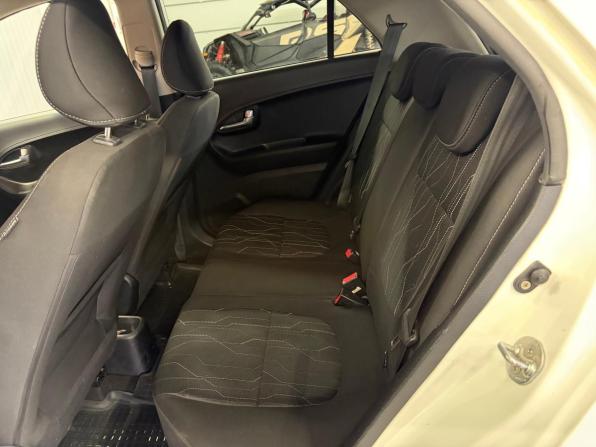 Kia Picanto II Рестайлинг с пробегом 2015 года, цена 1 097 000 рублей, 154768 км, хэтчбек, Автокод Объявления