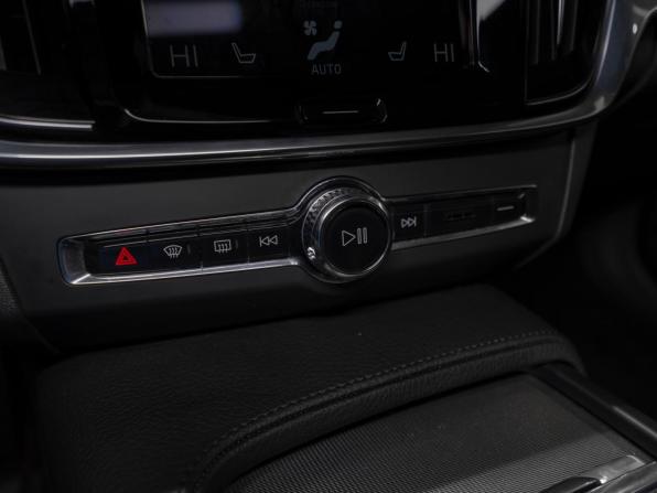 Volvo S90 II с пробегом 2019 года, цена 2 745 000 рублей, 120826 км, седан, Автокод Объявления